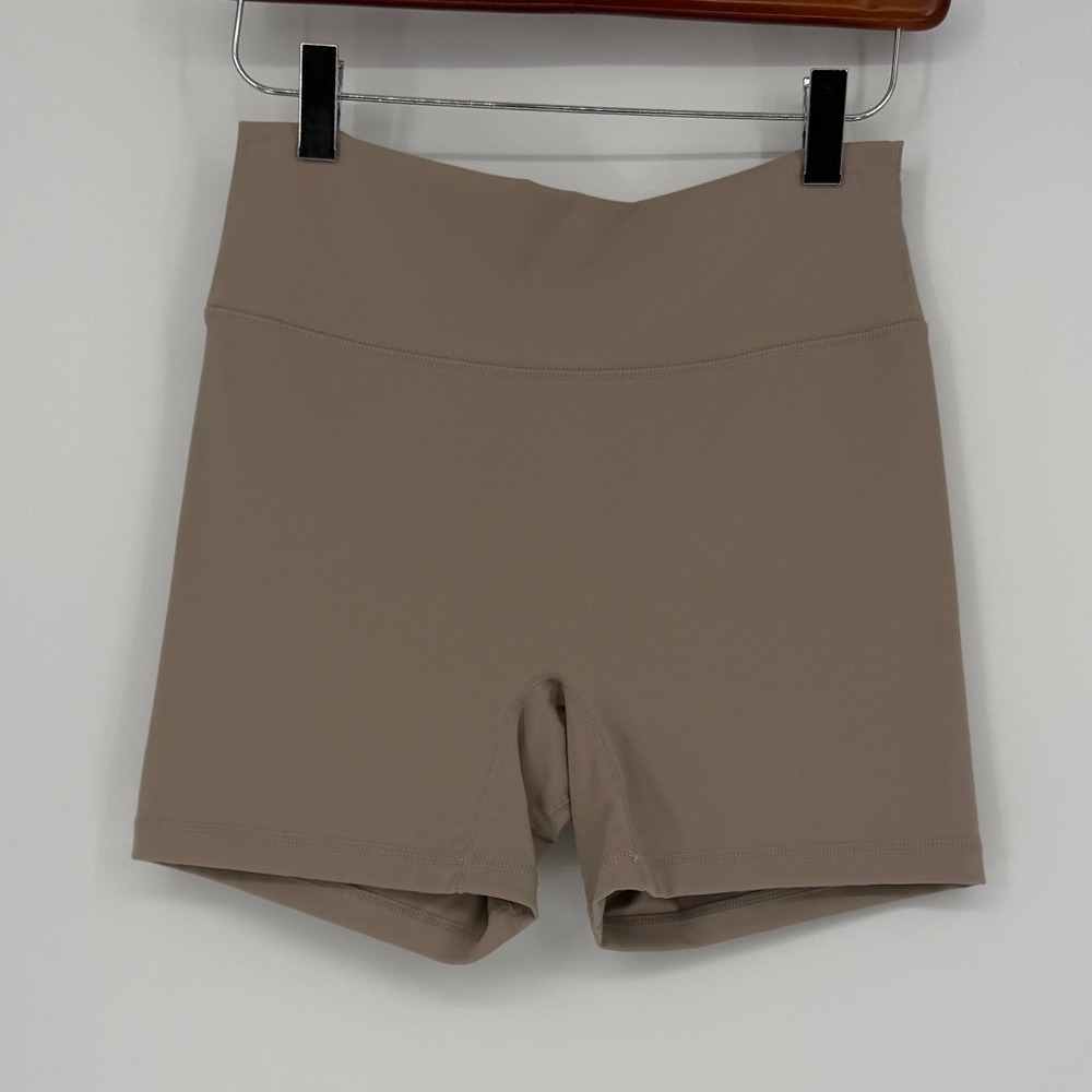 Love Poem Maya-S3 Women High Waisted Biker Shorts Taupe Brown Size M Activewear